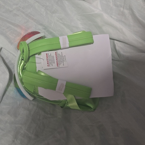 Backpack - Picture 2 of 4